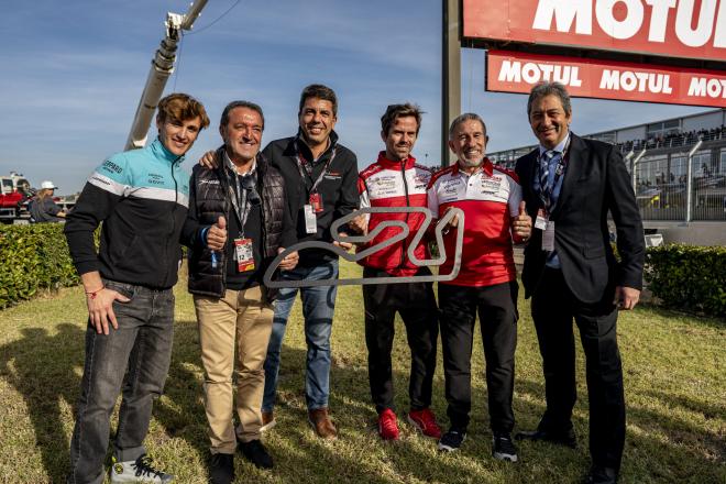El Circuit Ricardo Tormo concede la curva 11 del trazado al Campeón de Moto3 Jaume Masià