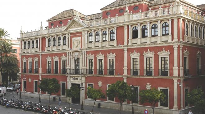 Fachada de la Fundación Cajasol de Sevilla.