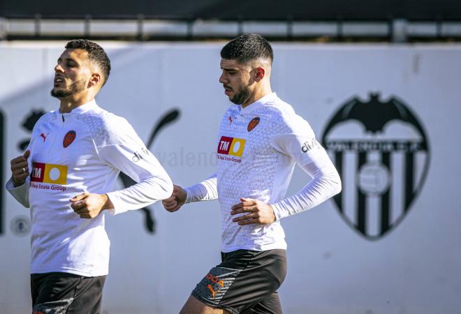 Entrenamiento del Valencia CF sin Gayà y sin André Almeida