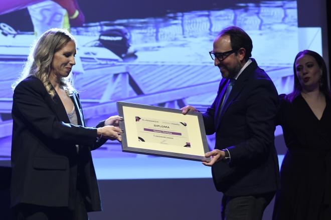 Teresa Portela y Félix Olavarrieta, en la Gala Desmarcadas 2023 (Foto: Kiko Hurtado).