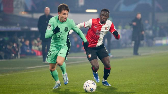 Riquelme, MVP del encuentro ante el Feyenoord (Cordon Press)
