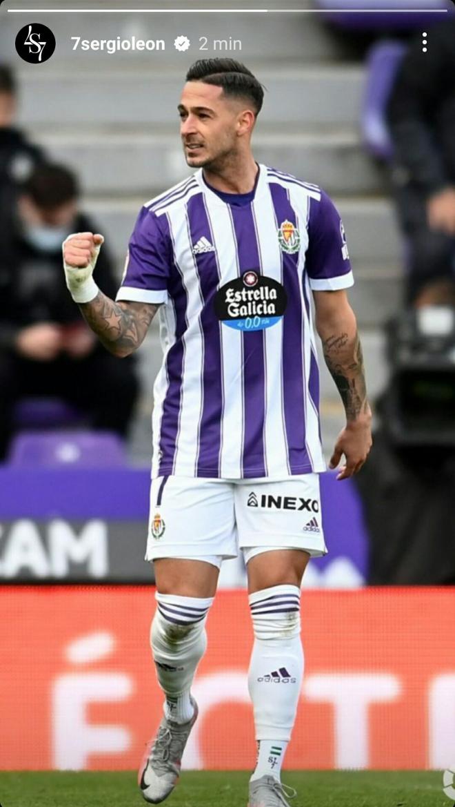 Sergio León, con la camiseta del Real Valladolid (Foto: Instagram).