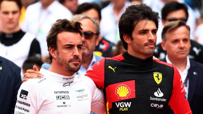 Fernando Alonso y Carlos Sainz, en este 2023 (Foto: Cordon Press).