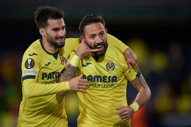 Morales celebra tras marcar un gol durante el Villarreal CF vs el Panathinaikos. Foto: Cordon Press