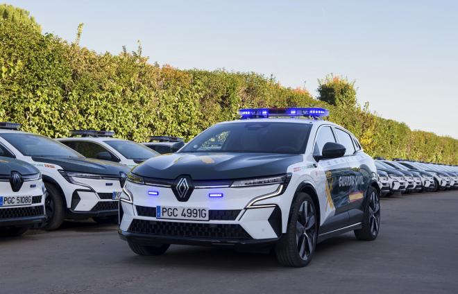 La Guardia Civil compra Renault Megane E-Tech 100% eléctrico.