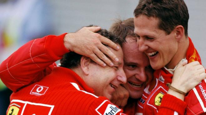 Le preguntan a Jean Todt sobre cómo está Michael Schumacher y esta es su reacción .