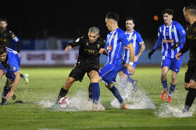 Ocampo, durante el Arandina - Cádiz (Foto: CCF).