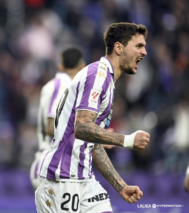 Juric celebra su gol al Amorebieta (Foto: LALIGA).