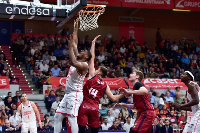 Valencia Basket vence a base de la cultura del esfuerzo