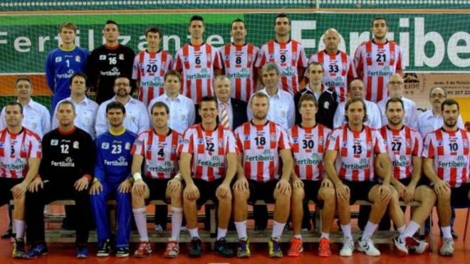 El campeón de invierno, a cumplir ante el Puerto Sagunto antes de la Copa de España