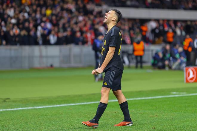 Dani Ceballos celebra su tanto sobre el Unión Berlin. Foto: Cordon Press