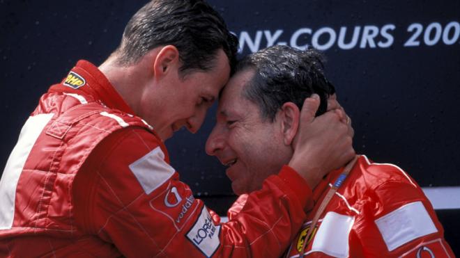 Michael Schumacher y Jean Todt, en 2002 (Foto: Cordon Press).