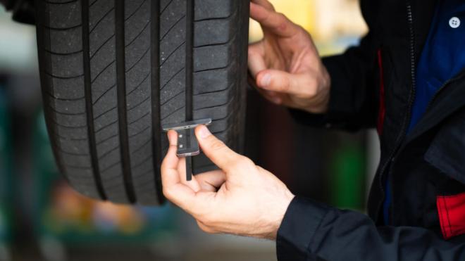 DGT: trucos para saber si tus ruedas están gastadas y evitar una multa.