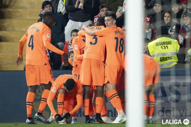 El gol de Sergi Canós significó la primera victoria del Valencia CF como visitante en el curso 2023/24 (Foto: LALIGA).