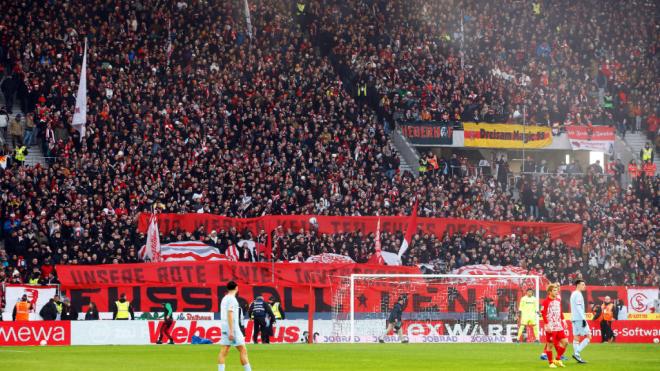 LaLiga EA Sports tiene un problema: la segunda división de Alemania, a tan sólo 800 espectadores
