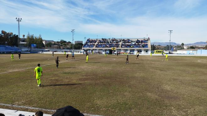 Así lucía el Estadio Antonio Solana en el Intercity-Ceuta del pasado 10 de diciembre. (@RubenBaezR)
