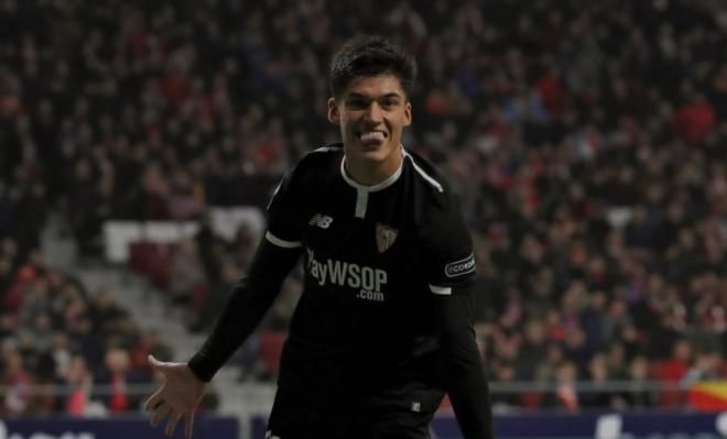 Correa celebra un gol con el Sevilla en el Metropolitano (foto: EFE).
