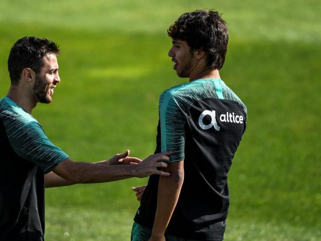 Bernardo Silva y Joao Félix, en un entrenamiento con Portugal (Foto: Cordon Press).