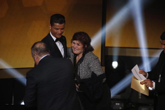 Dolores Aveiro, siempre presente en la carrera de Cristiano Ronaldo (Cordon Press)