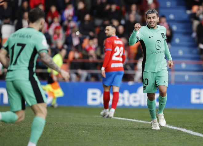 Ángel Correa celebra su gol para el Atlético de Madrid en Lugo (Foto: ATM).