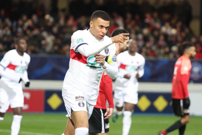 Kylian Mbappé celebra un gol con el Paris Saint-Germain (Cordon Press)
