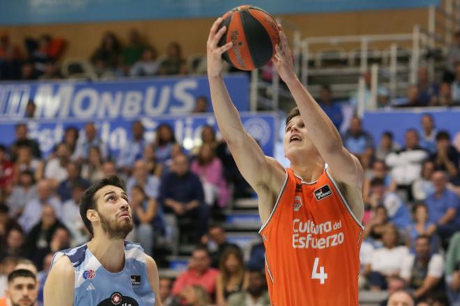Valencia Basket busca cambiar su dinámica en la Fonteta ante el Río Breogán