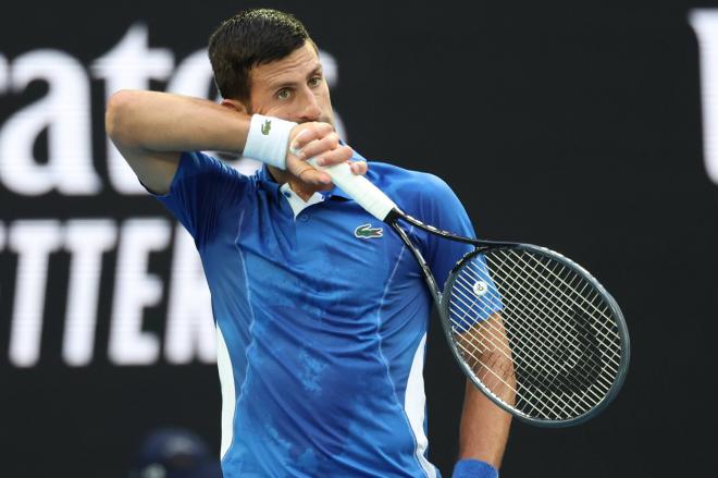 Novak Djokovic, durante el partido ante Dino Prizmic (Foto: Cordon Press).