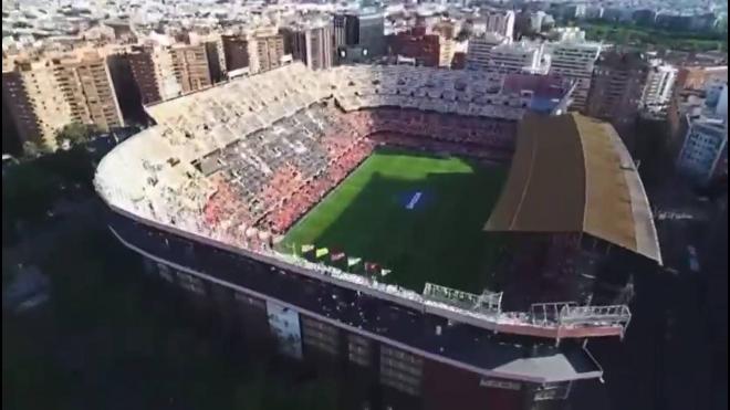 La Curva llama a la afición del Valencia CF para el partido de Copa