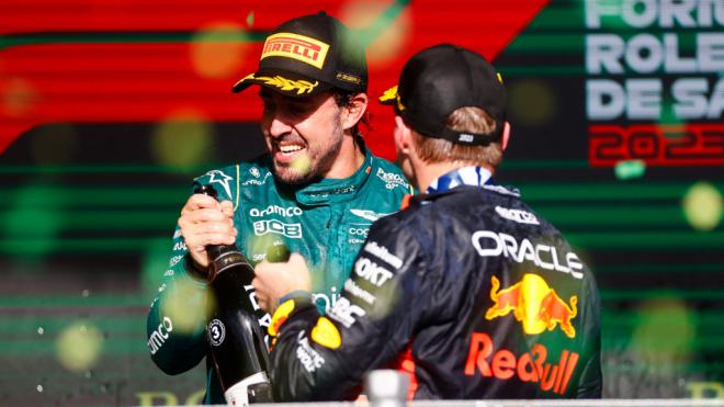 Fernando Alonso y Max Verstappen, en el GP de Sao Paulo (Foto: Cordon Press).