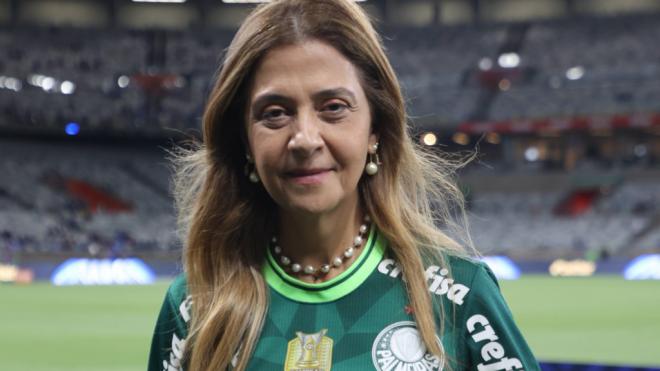 La presidenta del Palmeiras convoca una rueda de prensa para sólo mujeres: 