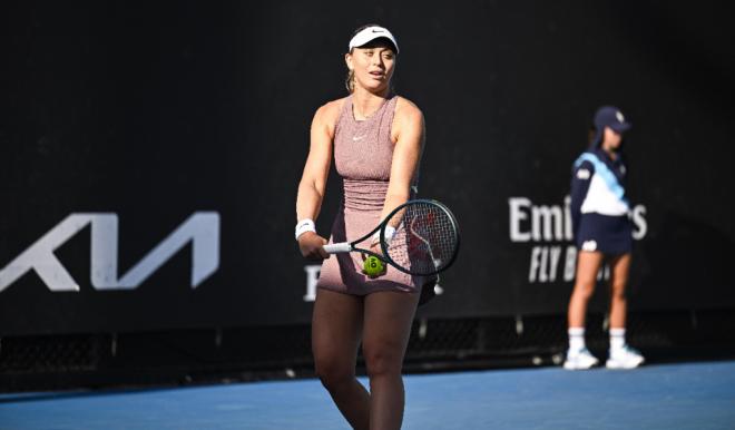 Paula Badosa disputando un punto en el Open de Australia (Fuente: Cordon Press)
