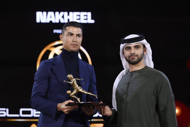 Cristiano Ronaldo recoge el Premio Maradona en los Globe Soccer Awards (Cordon Press)