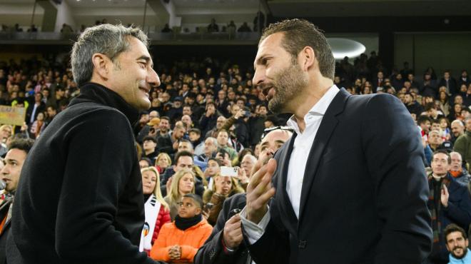 Ernesto Valverde y Rubén Baraja se saludan en Mestalla (Foto: Athletic club).