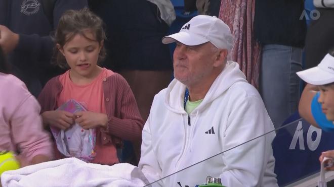 Zverev se olvida del cumpleaños de su padre durante el Open de Australia