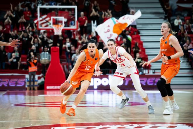 Valencia Basket lucha por sus opciones de playoff ante DVTK HUN-Therm