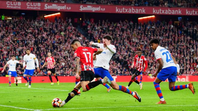 Yuri, ante el Barcelona en Copa en San Mamés (Foto: Athletic Club).