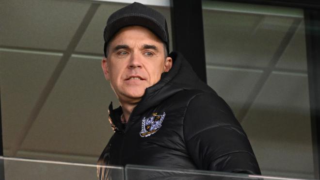 Robbie Williams, presidente del Port Vale, el equipo de sus amores (@officialpvfc)