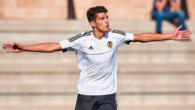 Rafa Mir llegó a debutar con el primer equipo del Valencia CF.