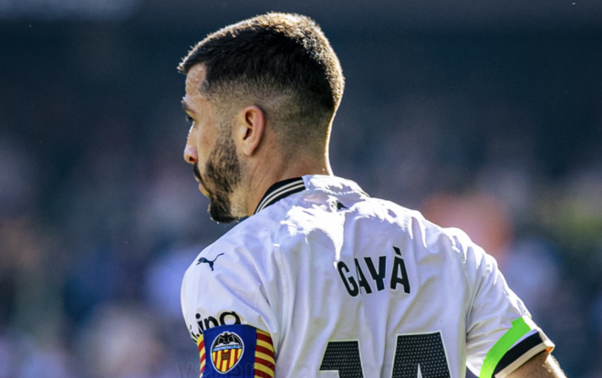 José Gayà, ante la UD Almería (Foto: Valencia CF).