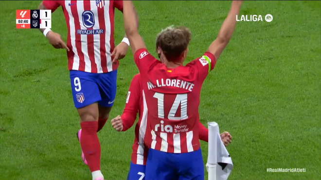 Marcos Llorente celebra su gol en el Bernabéu.