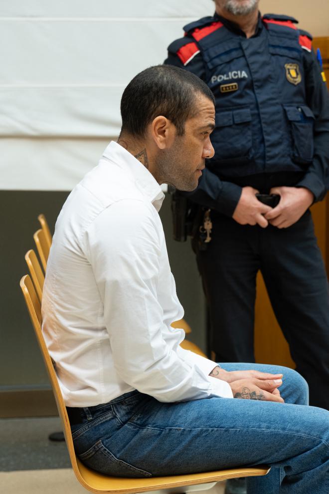 Dani Alves enfrenta su juicio por presunta agresión sexual (Europa Press)