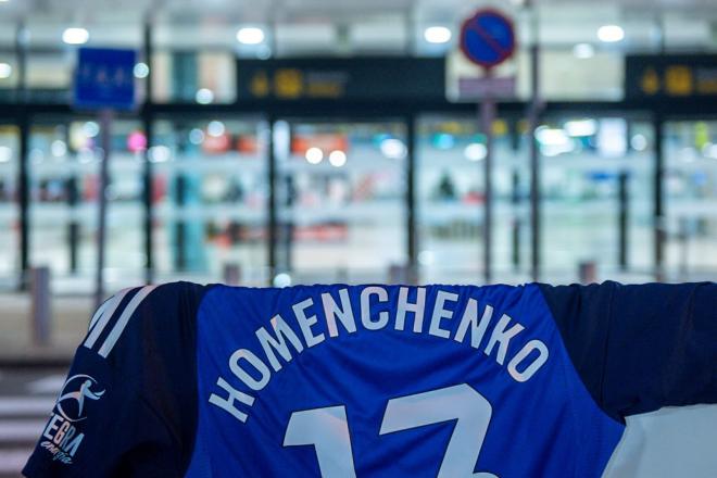 La camiseta del Real Oviedo de Santiago Homenchenko (Foto: RO).