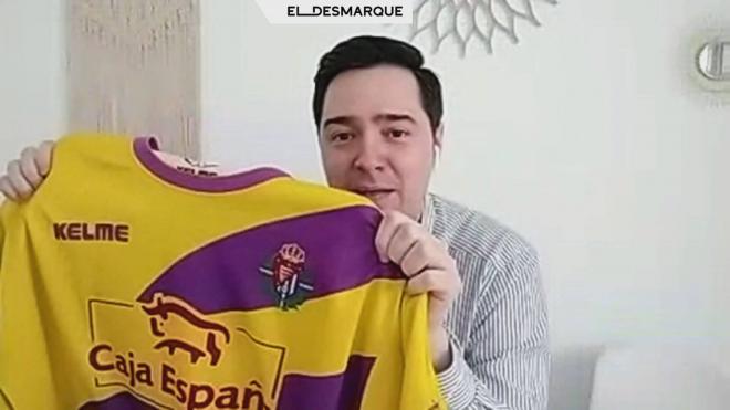 Jesús Alberto, el coleccionista de camisetas del Valladolid