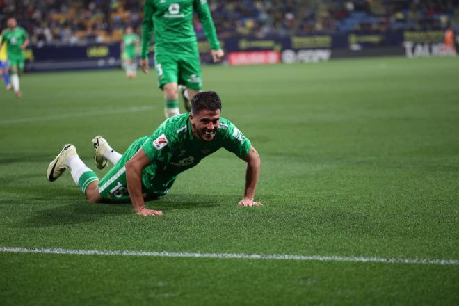 Celebración del gol de Fornals (Foto: Cristo García).