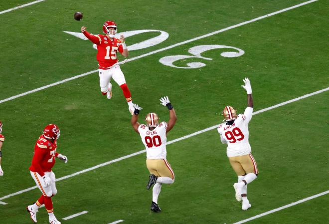 Mahomes durante la Super Bowl en el Chiefs-49ers. (Foto: Cordon Press).
