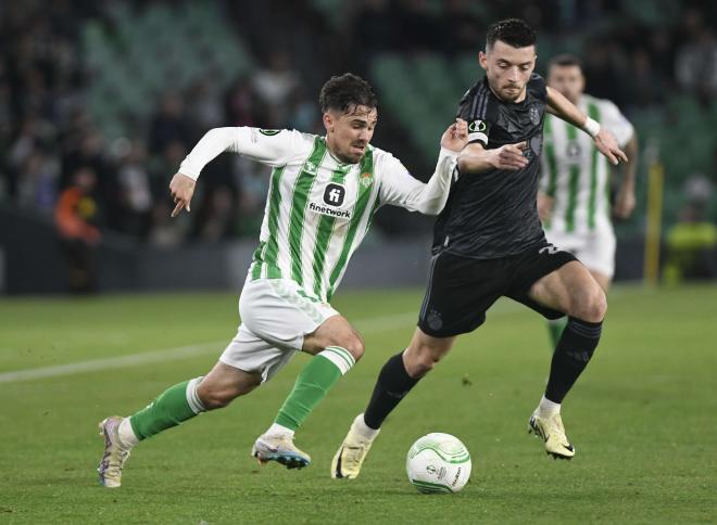 Rodri, ante el Dinamo Zagreb en Conference (Foto: Kiko Hurtado)