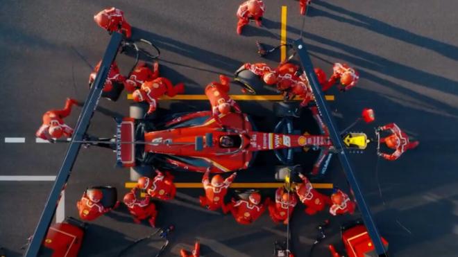 Los mecánicos de Ferrari, practicando un pit-stop (Foto: Ferrari).