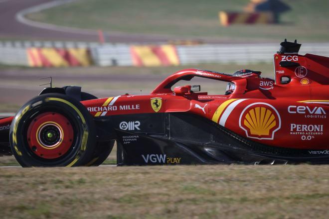 Carlos Sainz, durante el 'filming day' de Ferrari (Foto: Cordon Press).