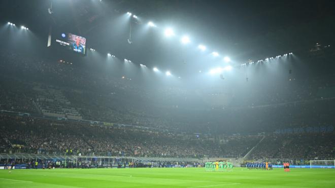 El momento más emotivo del Inter - Atlético: minuto de silencio en recuerdo de Brehme
