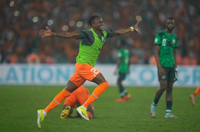 Christian Kouamé celebrando la victoria de Costa de Marfil en la Copa África (Foto: Cordon Press)